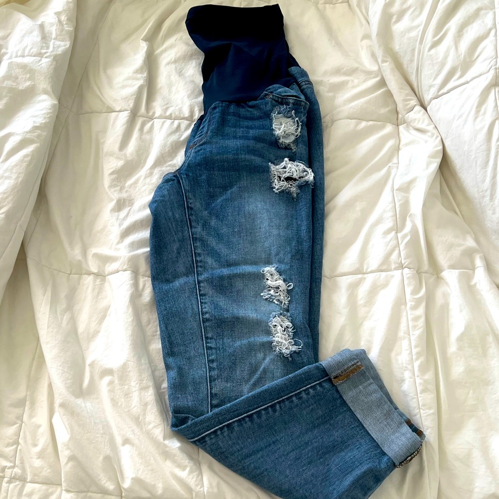 Maternity blue jeans